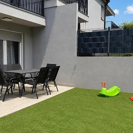 Dom wakacyjny 3 Bedroom Gorgeous In *