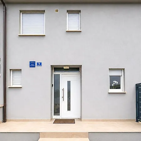 Feriehus 3 Bedroom Gorgeous In